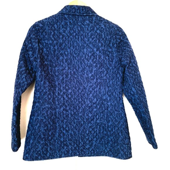 CHICO’S QUILTED 2 Hues of  Blue Jacket Lightweight - Picture 10 of 11